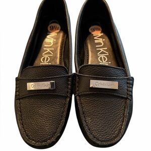 Calvin Klein Women’s Pebbled‎ Leather Loafers Black Slip-On Flats Size 9.5